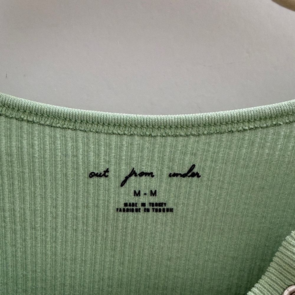 Urban Outfitters Light Green Ribbed Button Down Shirt - Picture 2 of 2